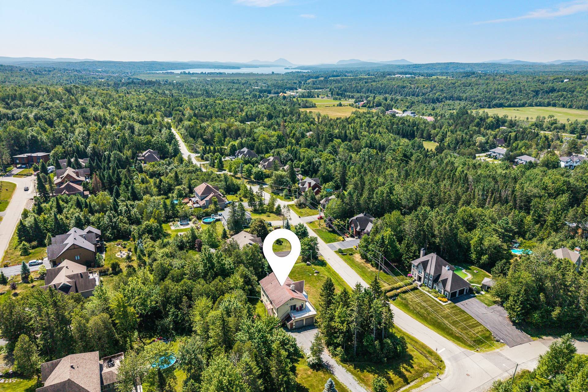 









34


Rue des Tangaras

,
Orford,




QC
J1X0B9

