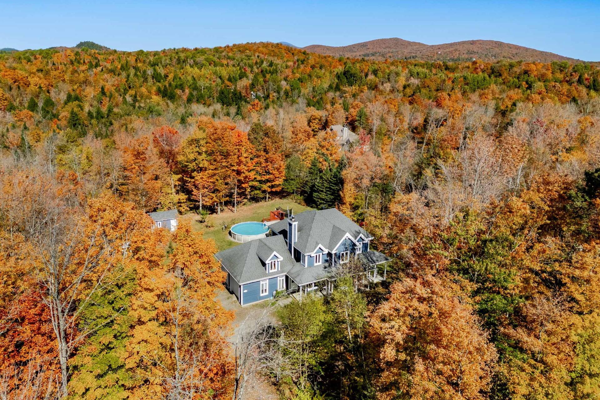 









24


Ch. du Soleil-Levant

,
Bolton-Est,




QC
J0E1G0


