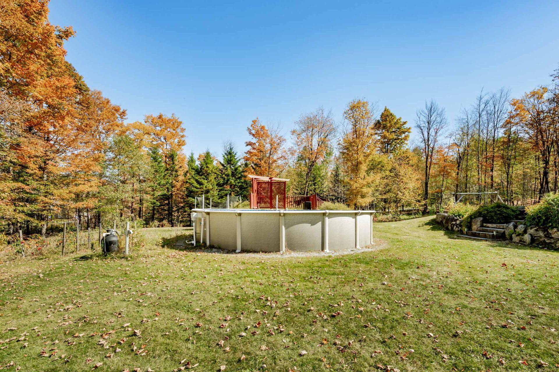 









24


Ch. du Soleil-Levant

,
Bolton-Est,




QC
J0E1G0

