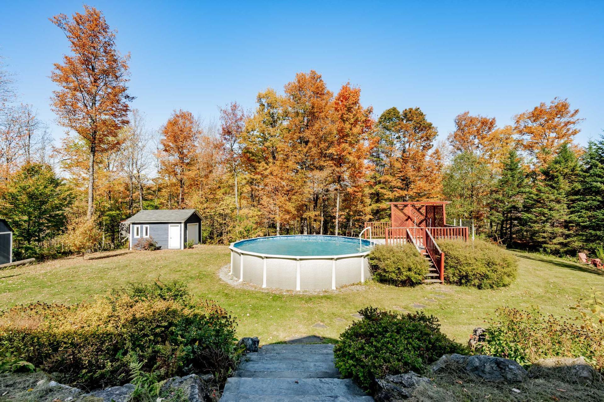 









24


Ch. du Soleil-Levant

,
Bolton-Est,




QC
J0E1G0


