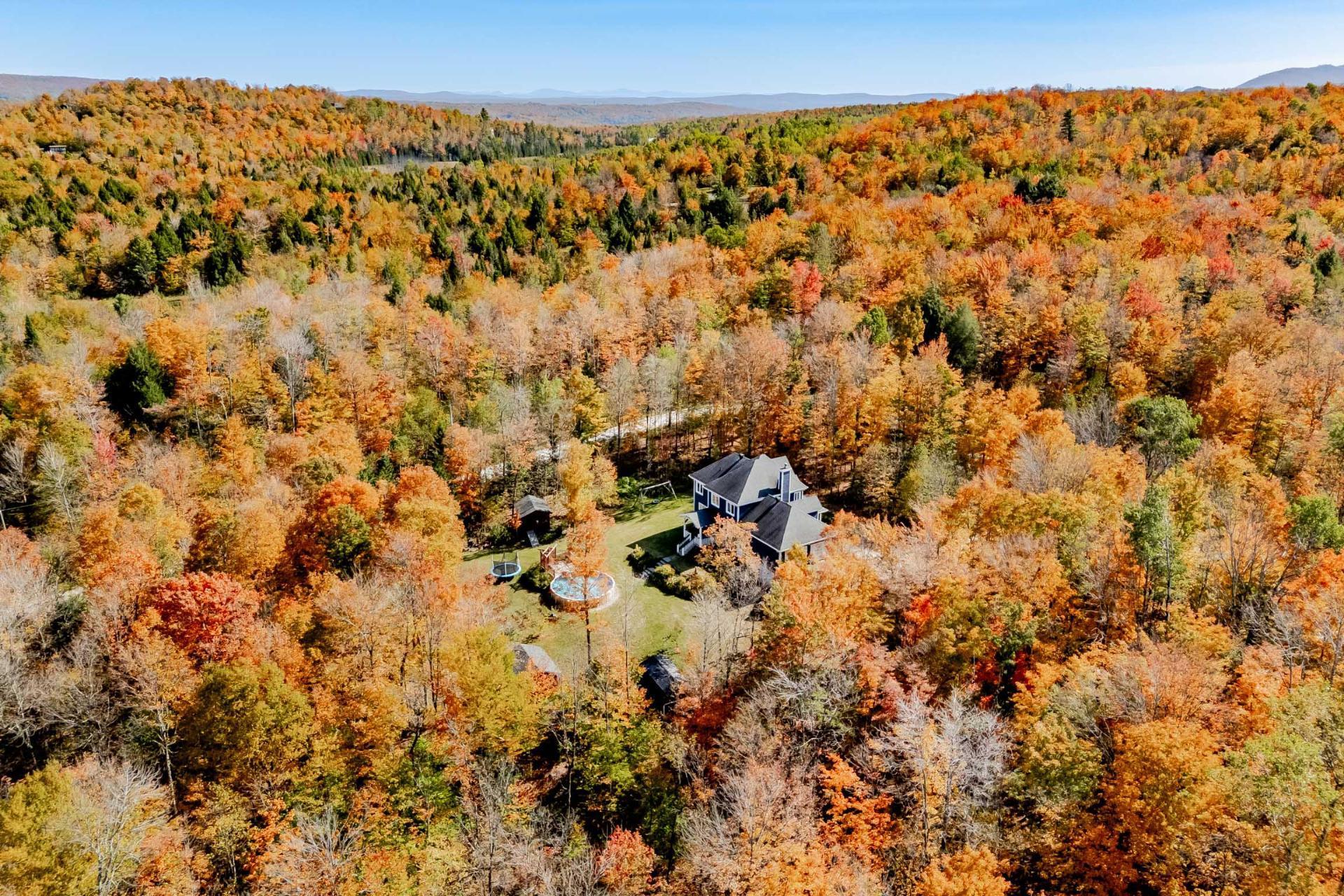 









24


Ch. du Soleil-Levant

,
Bolton-Est,




QC
J0E1G0


