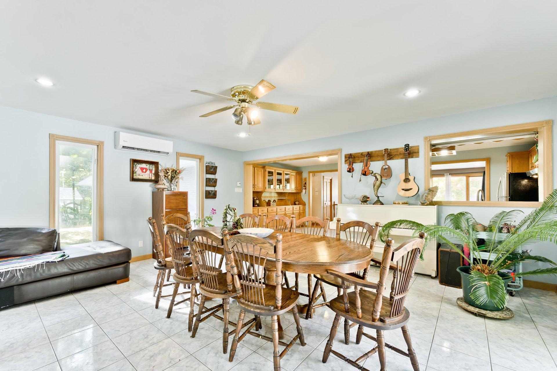 









850


Av. du Parc

,
Sherbrooke (Brompton/Rock Forest/Saint-Élie/Deauville),




QC
J1N3N8

