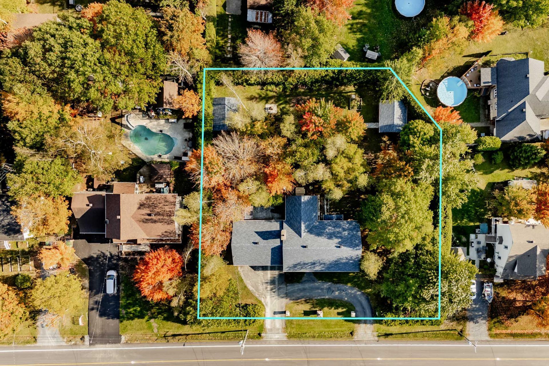 









850


Av. du Parc

,
Sherbrooke (Brompton/Rock Forest/Saint-Élie/Deauville),




QC
J1N3N8

