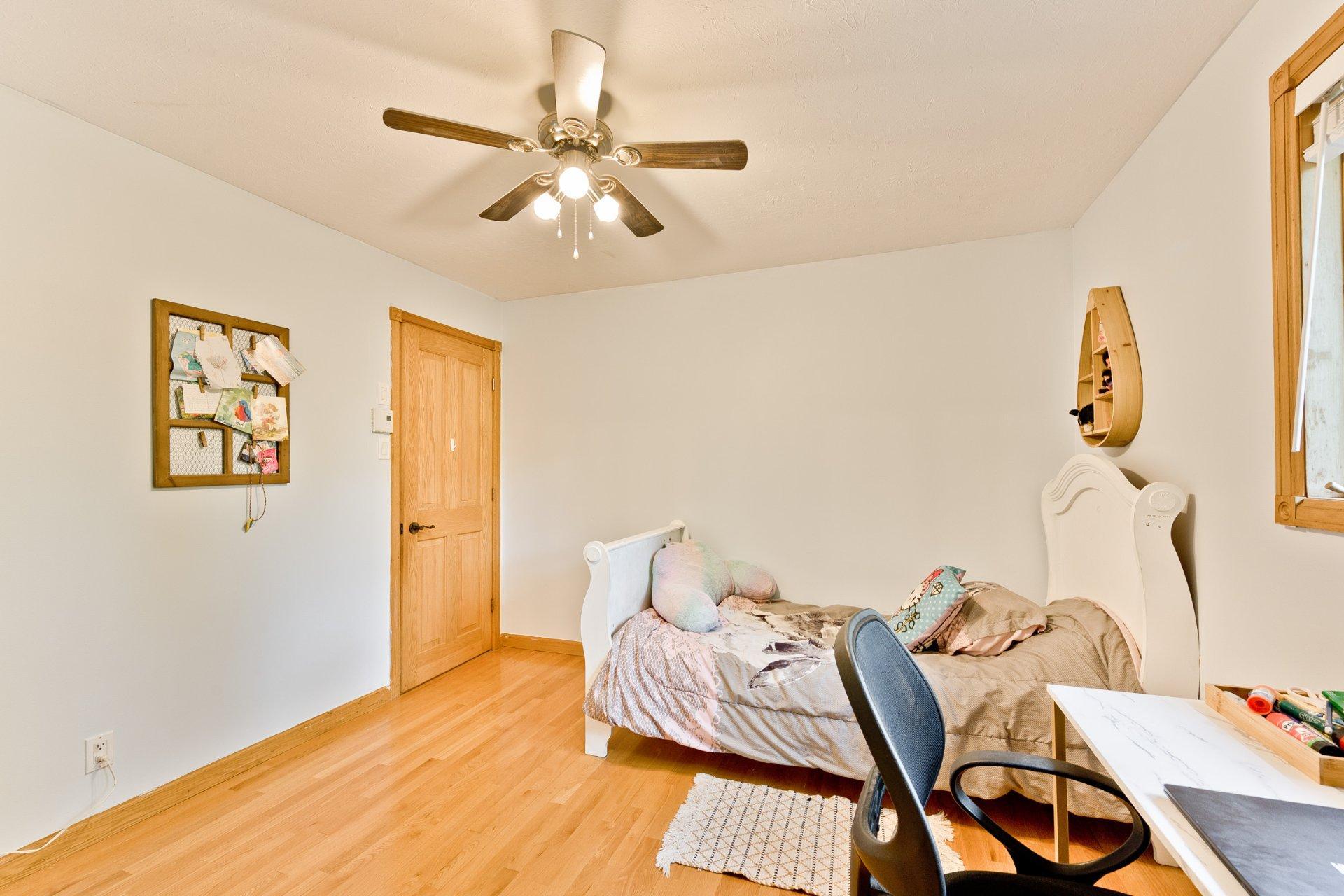 









850


Av. du Parc

,
Sherbrooke (Brompton/Rock Forest/Saint-Élie/Deauville),




QC
J1N3N8

