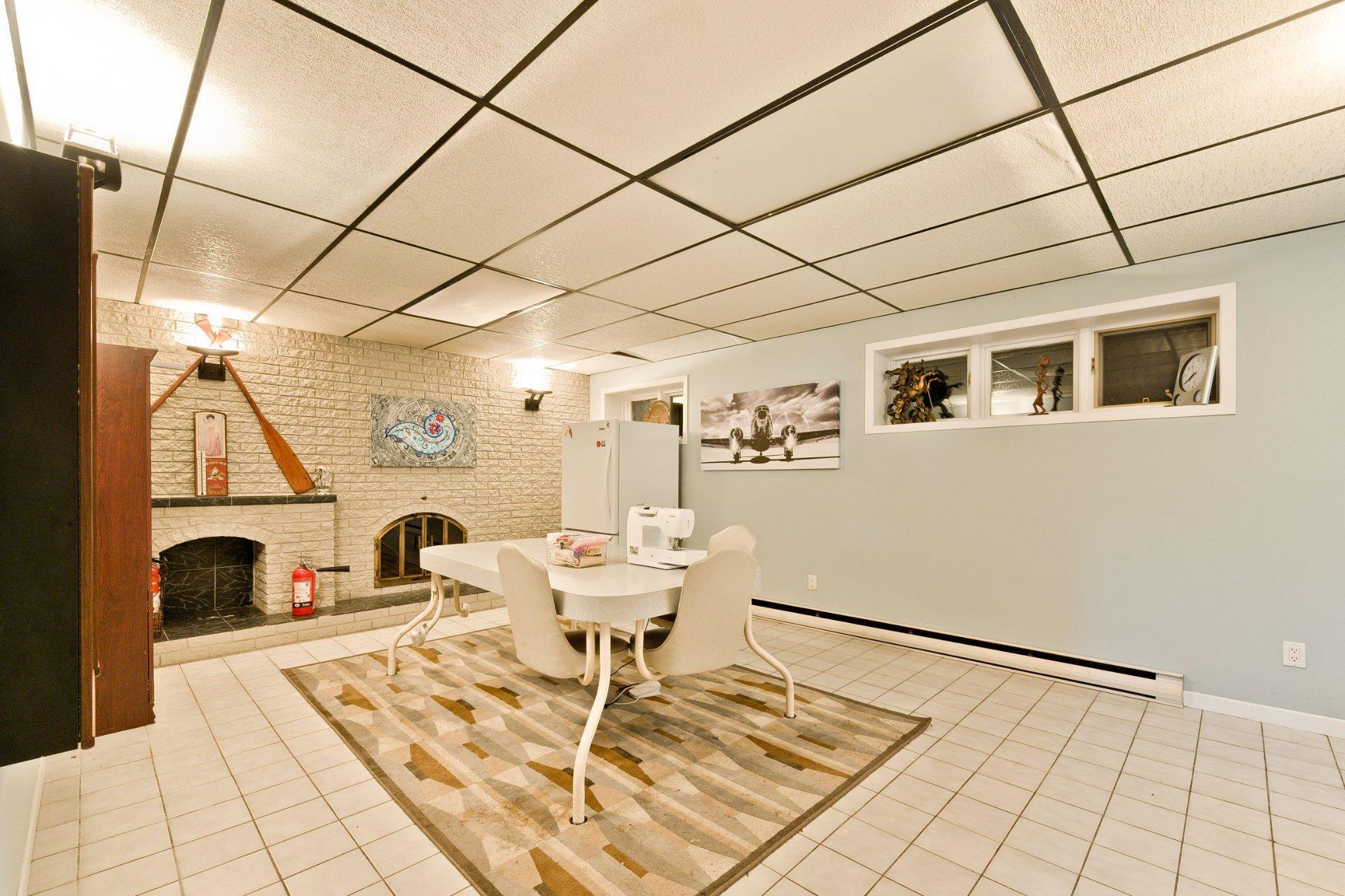 









850


Av. du Parc

,
Sherbrooke (Brompton/Rock Forest/Saint-Élie/Deauville),




QC
J1N3N8

