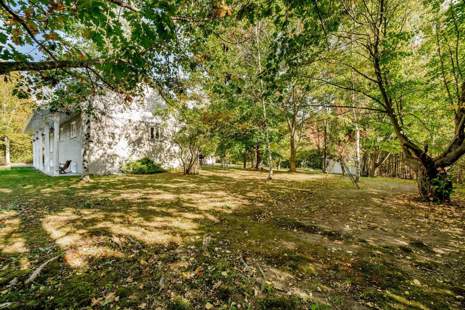 









850


Av. du Parc

,
Sherbrooke (Brompton/Rock Forest/Saint-Élie/Deauville),




QC
J1N3N8

