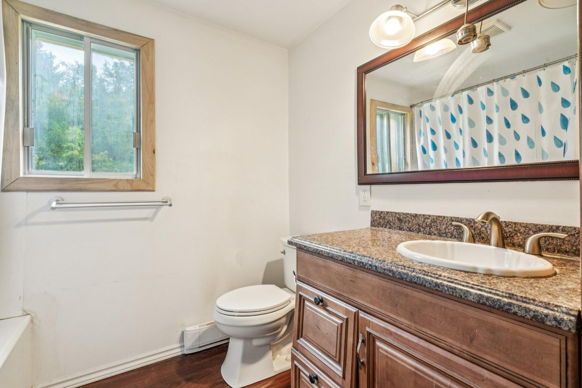 









48


Rue Ginette

,
Noyan,




QC
J0J1B0

