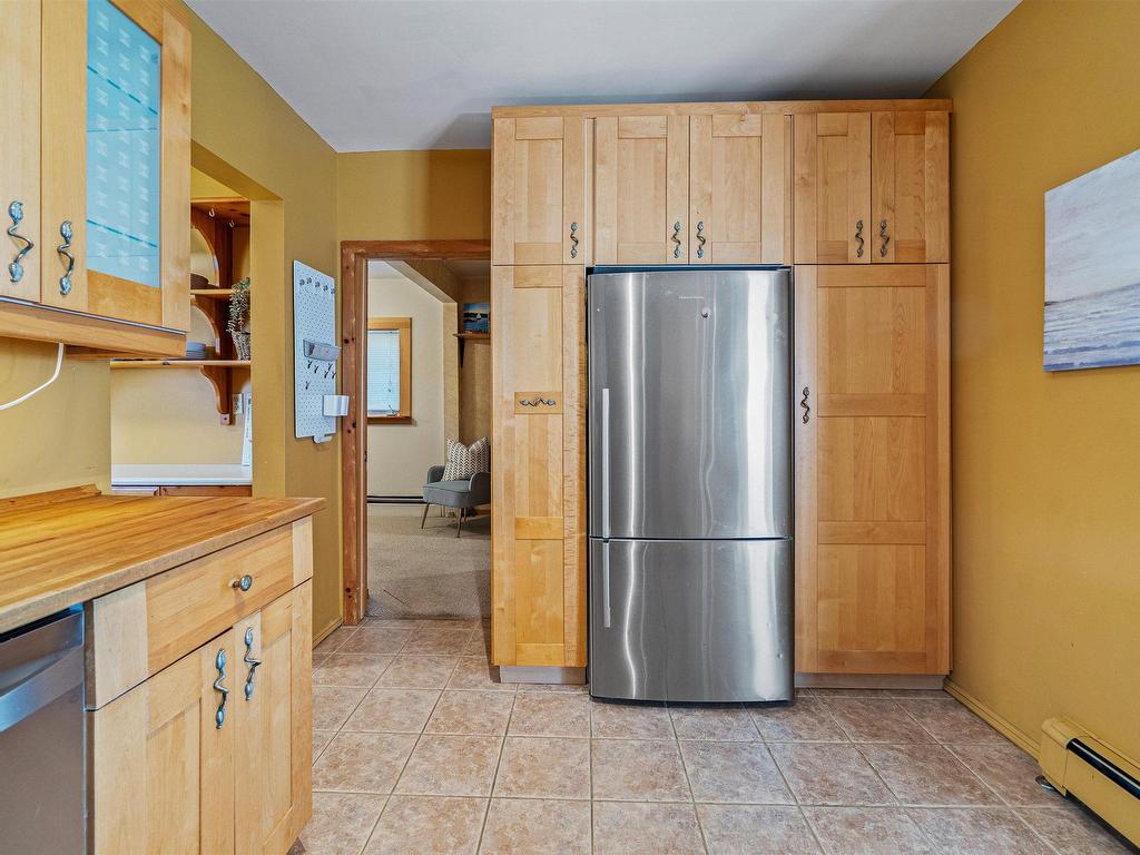 












664 Ketch Harbour Road

,
Portuguese Cove,




NS
B3V 1K2

