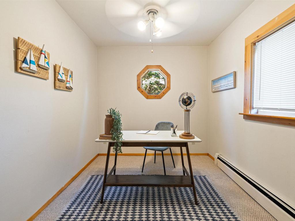 












664 Ketch Harbour Road

,
Portuguese Cove,




NS
B3V 1K2

