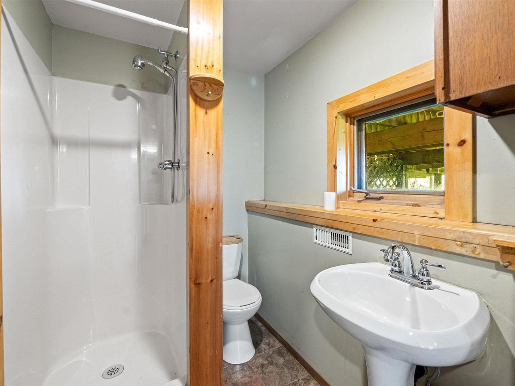 












664 Ketch Harbour Road

,
Portuguese Cove,




NS
B3V 1K2


