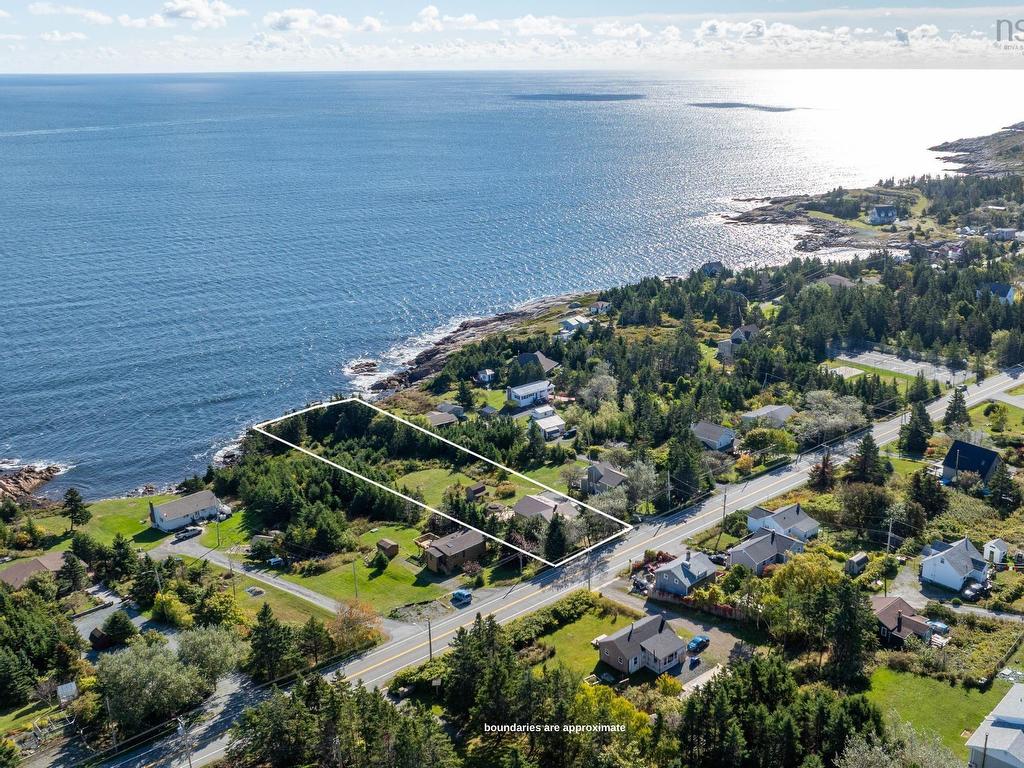 












664 Ketch Harbour Road

,
Portuguese Cove,




NS
B3V 1K2

