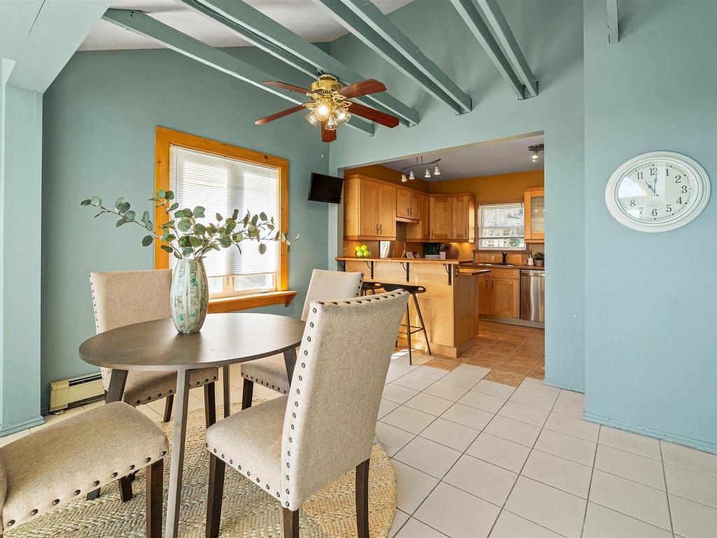 












664 Ketch Harbour Road

,
Portuguese Cove,




NS
B3V 1K2

