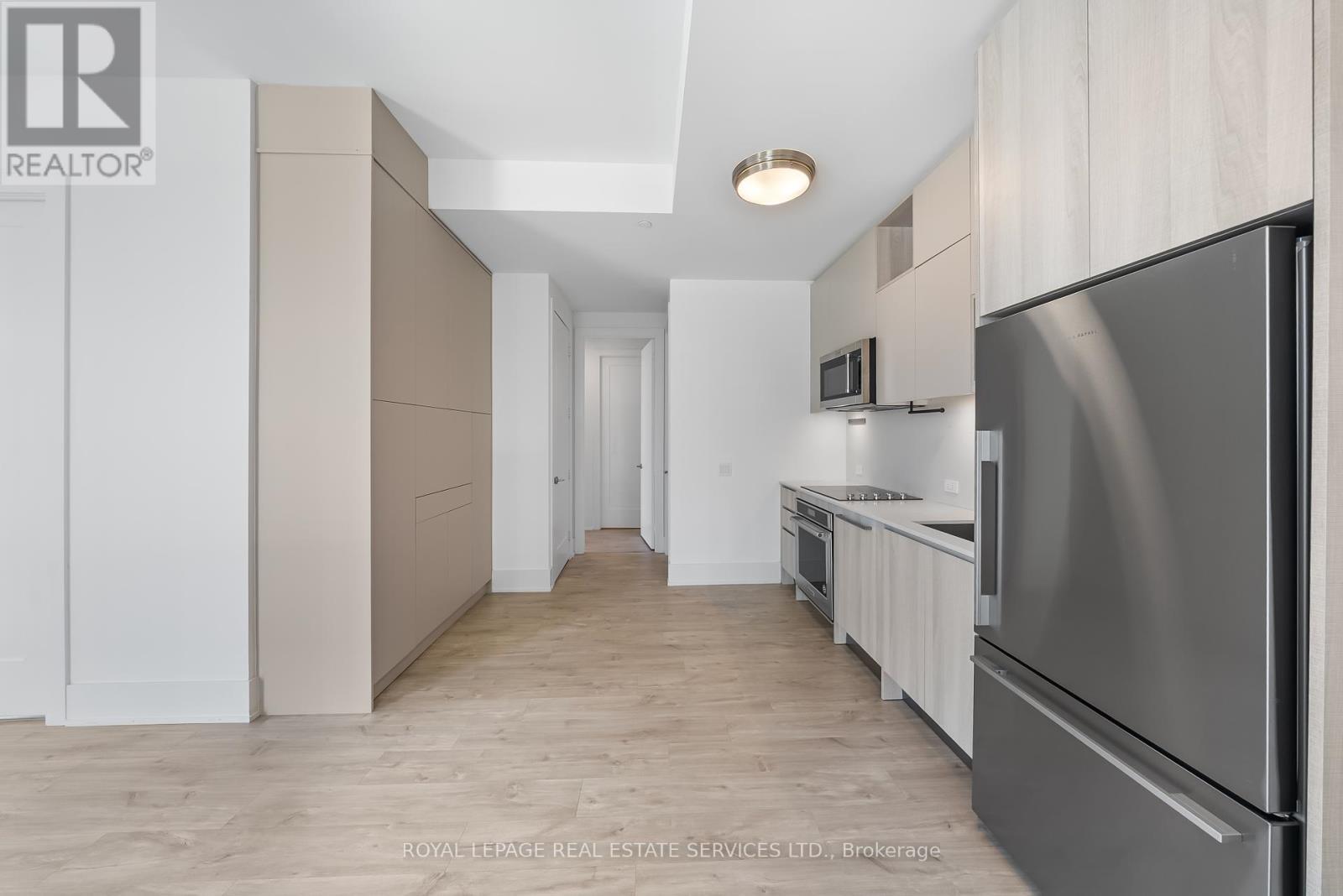 












922 - 118 MERCHANTS' WHARF

,
Toronto,




Ontario
M5A0L3

