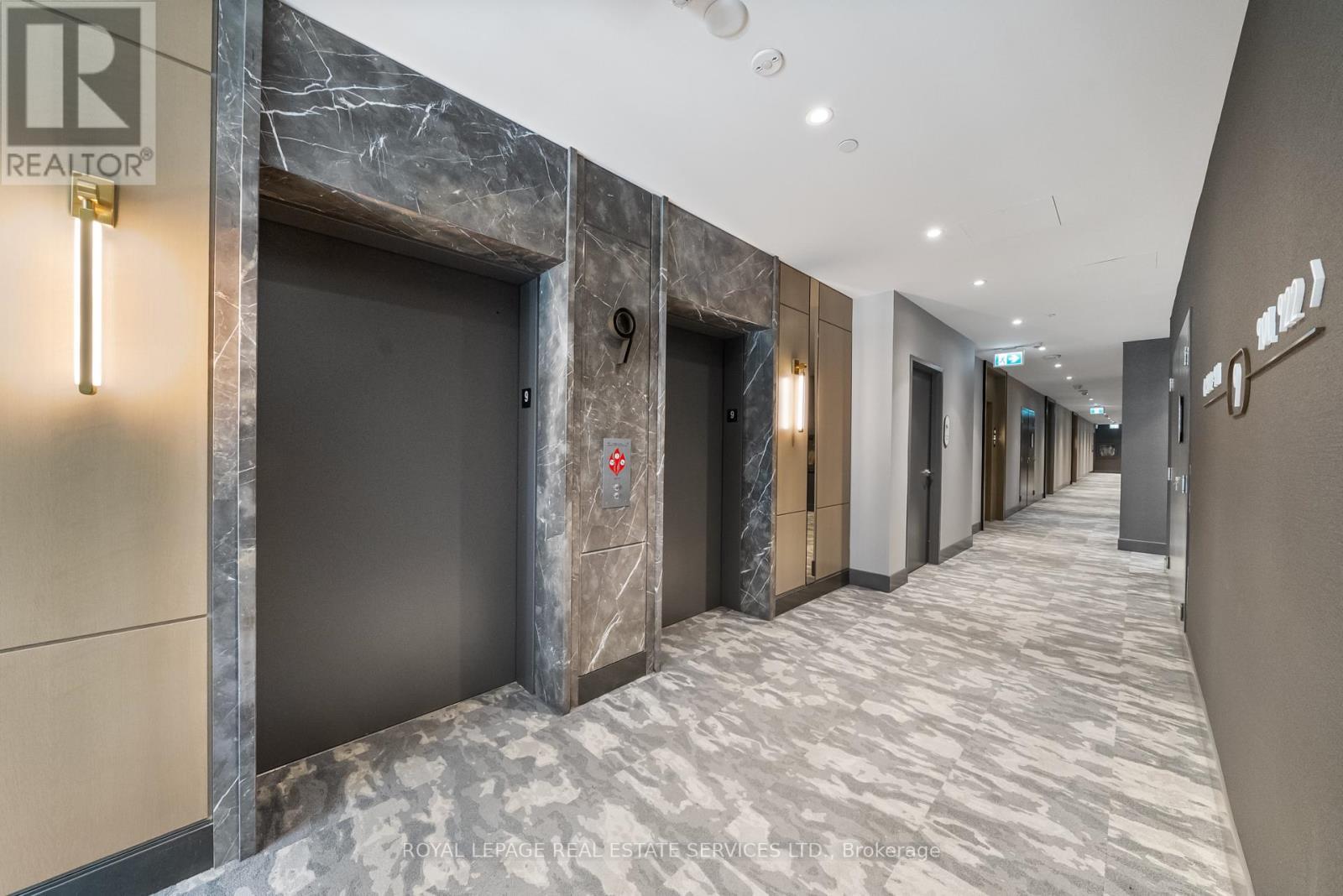 












922 - 118 MERCHANTS' WHARF

,
Toronto,




Ontario
M5A0L3

