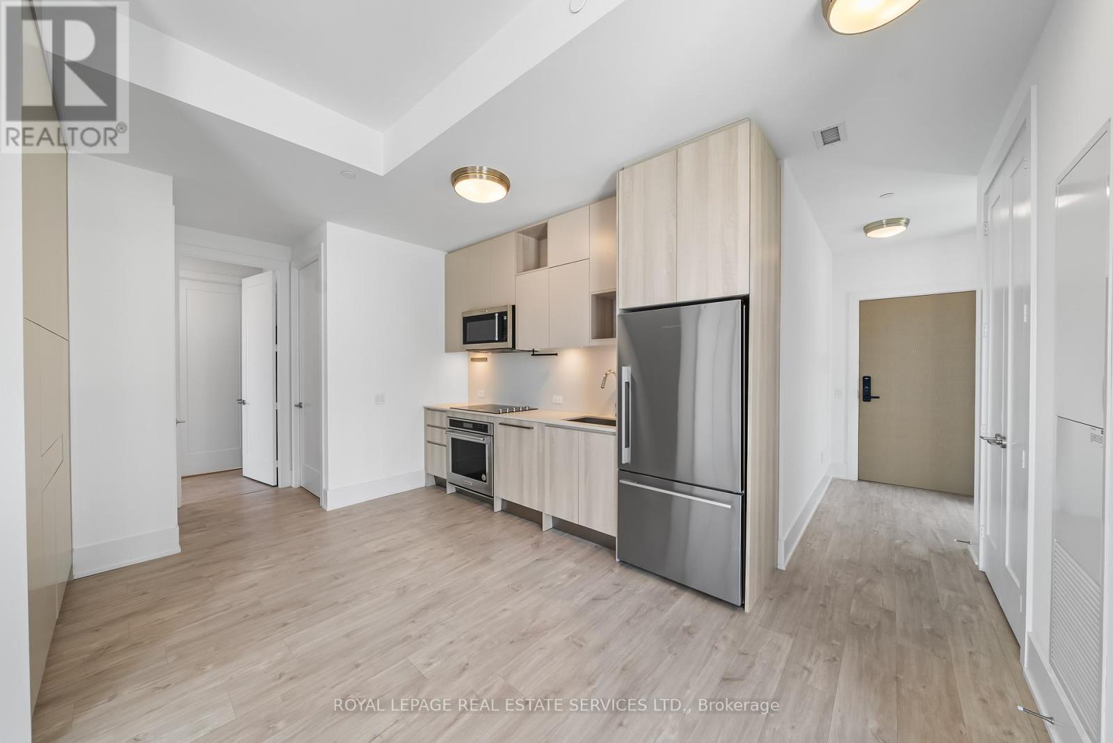 












922 - 118 MERCHANTS' WHARF

,
Toronto,




Ontario
M5A0L3

