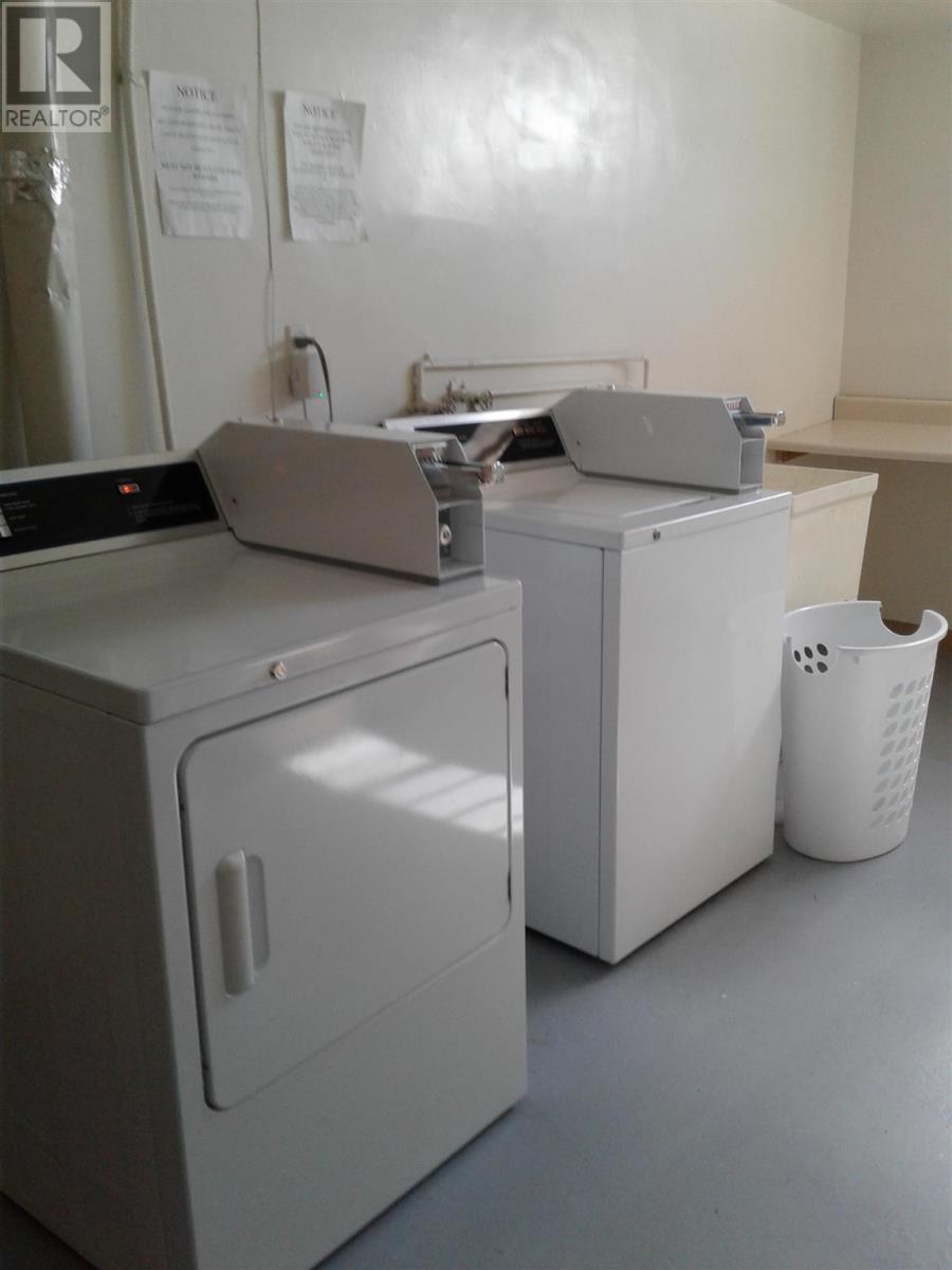 












2-115 Hillside DR N

,
Elliot Lake,




Ontario
P5A1W6

