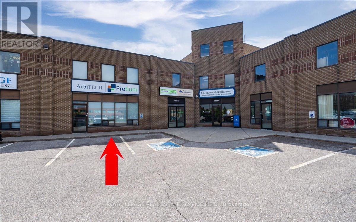 












6 - 355 HARRY WALKER PARKWAY

,
Newmarket,




Ontario
L3Y8V6

