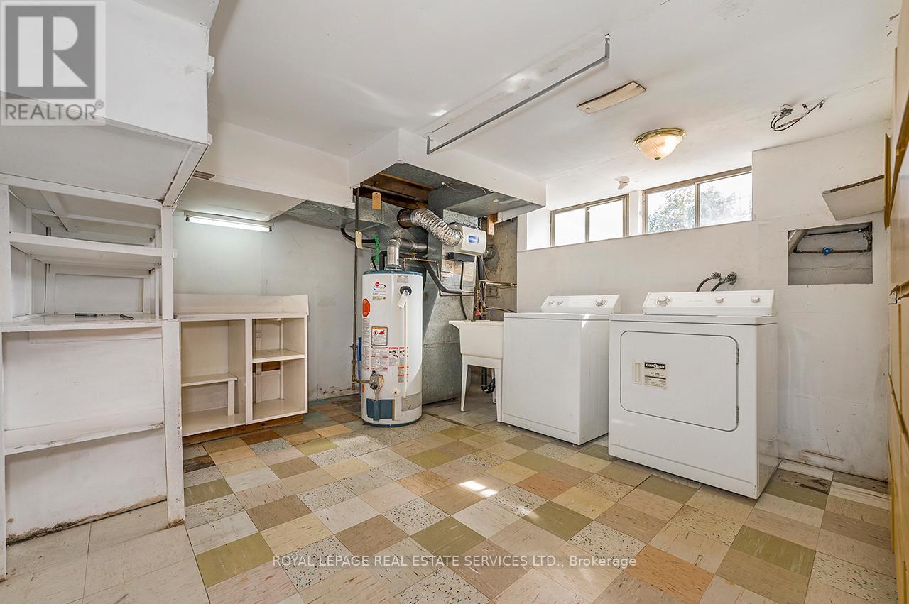












340 LEONARD STREET

,
Caledon,




Ontario
L7E4Y7

