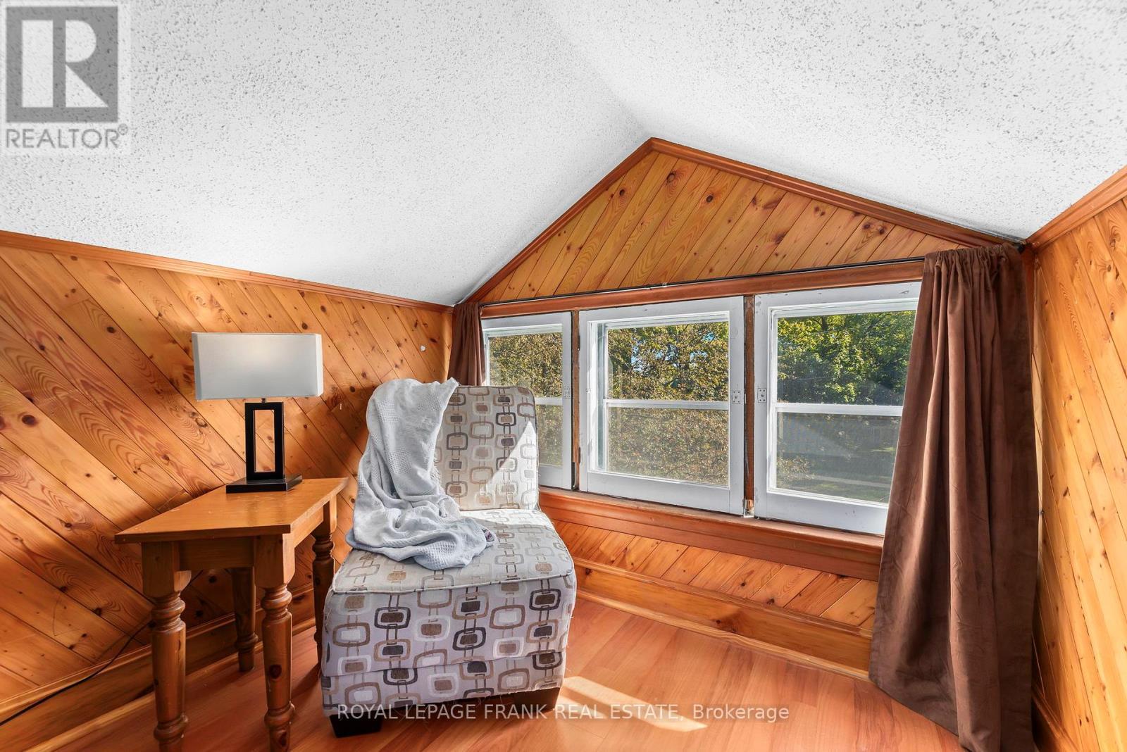 












30 LOWE STREET

,
Clarington (Bowmanville),




Ontario
L1C1X5

