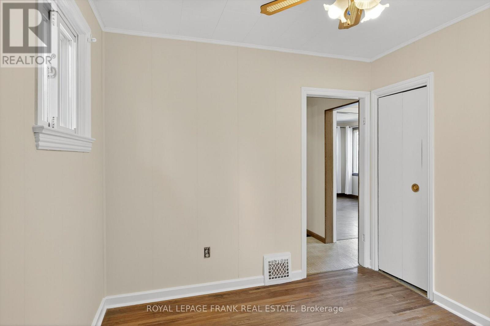 












859 GEORGE STREET N

,
Peterborough (Northcrest Ward 5),




Ontario
K9H3T6

