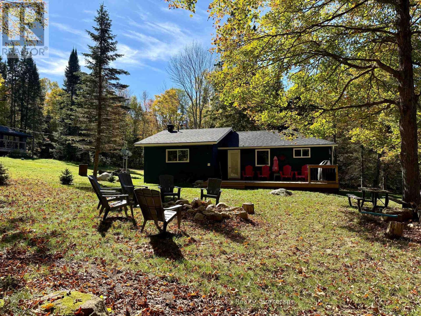 












393 DOE LAKE ROAD

,
Armour,




Ontario
P0A1J0

