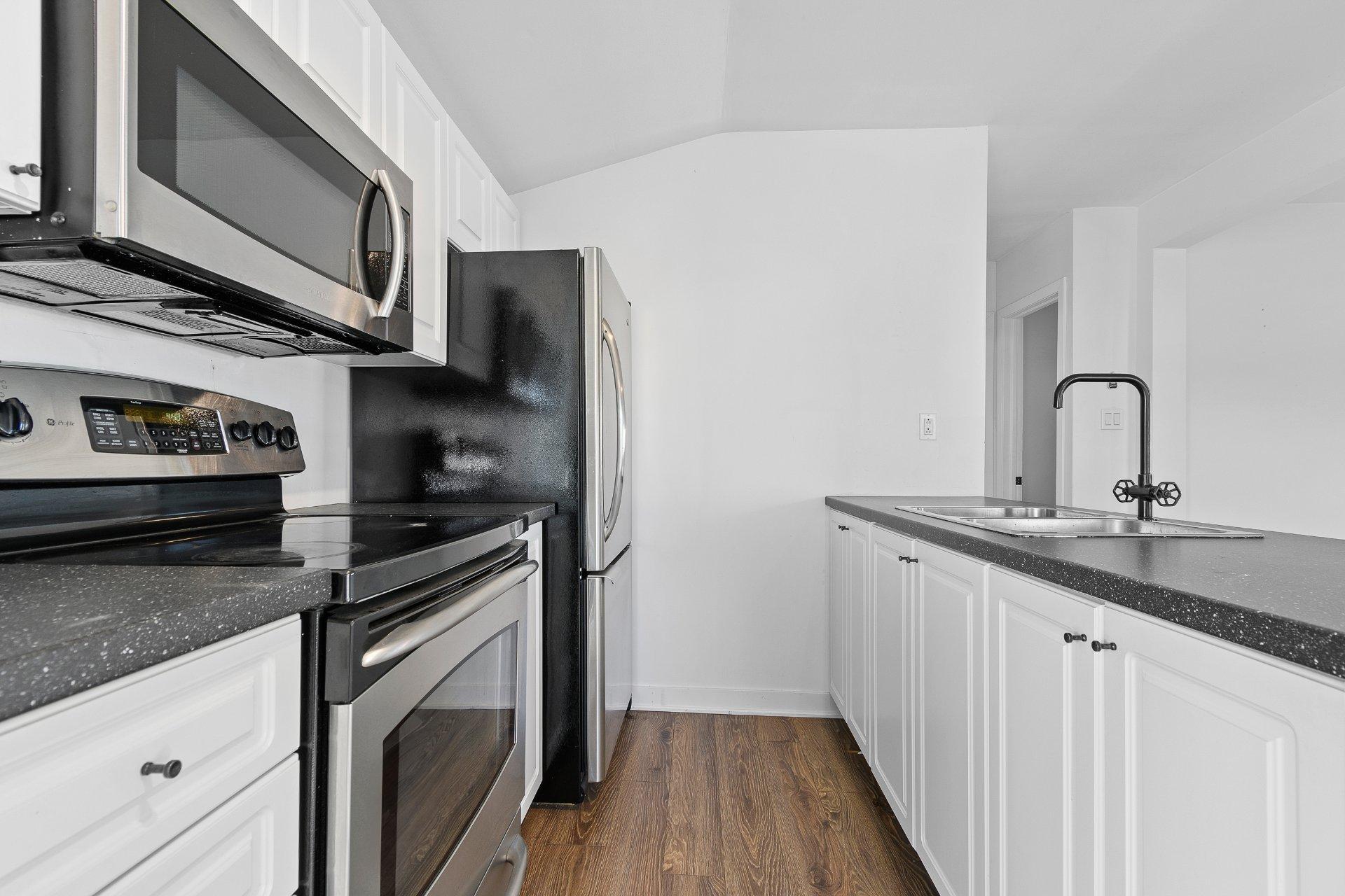 









10


Rue Marengère

,
Gatineau (Gatineau),




QC
J8T3T4


