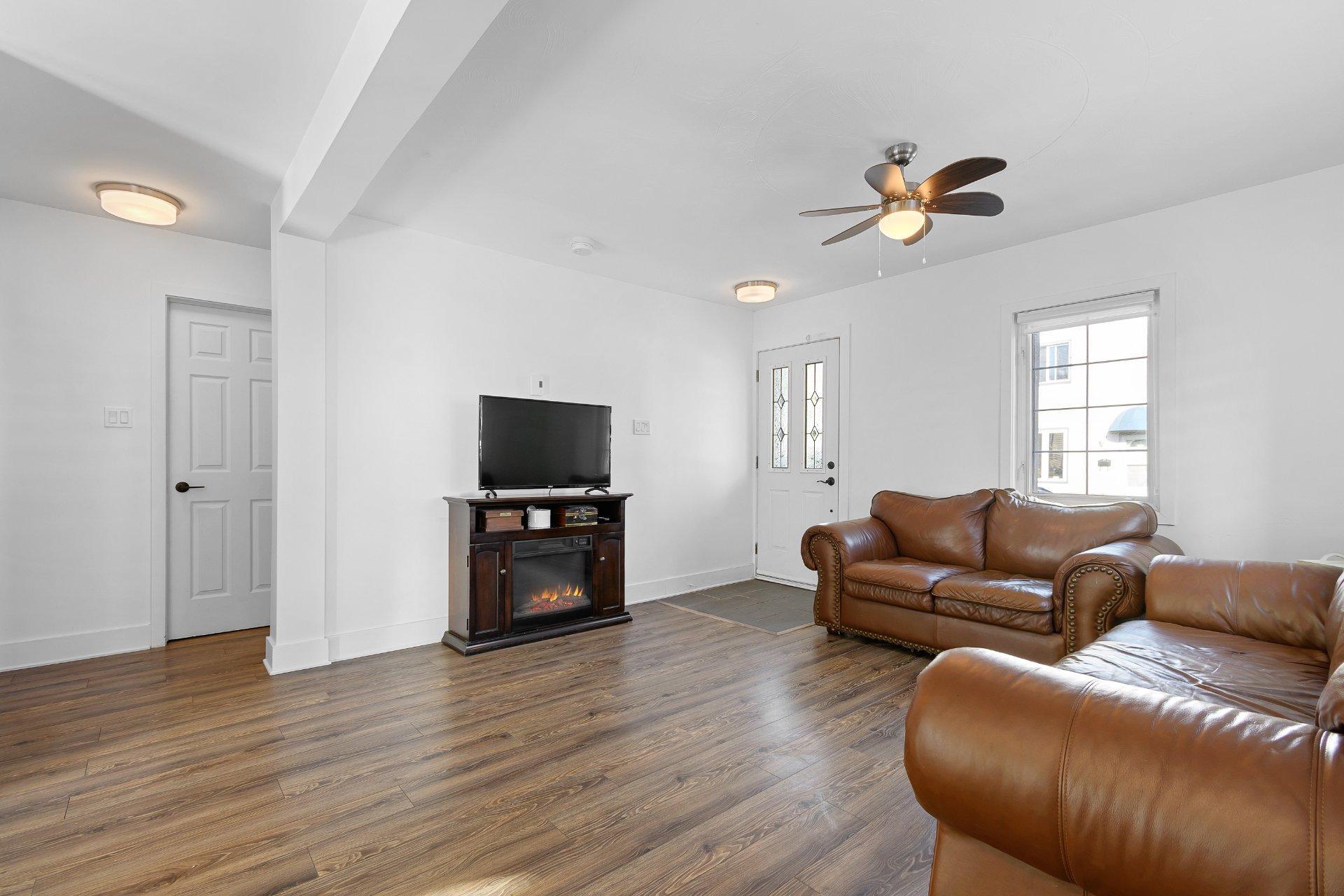 









10


Rue Marengère

,
Gatineau (Gatineau),




QC
J8T3T4


