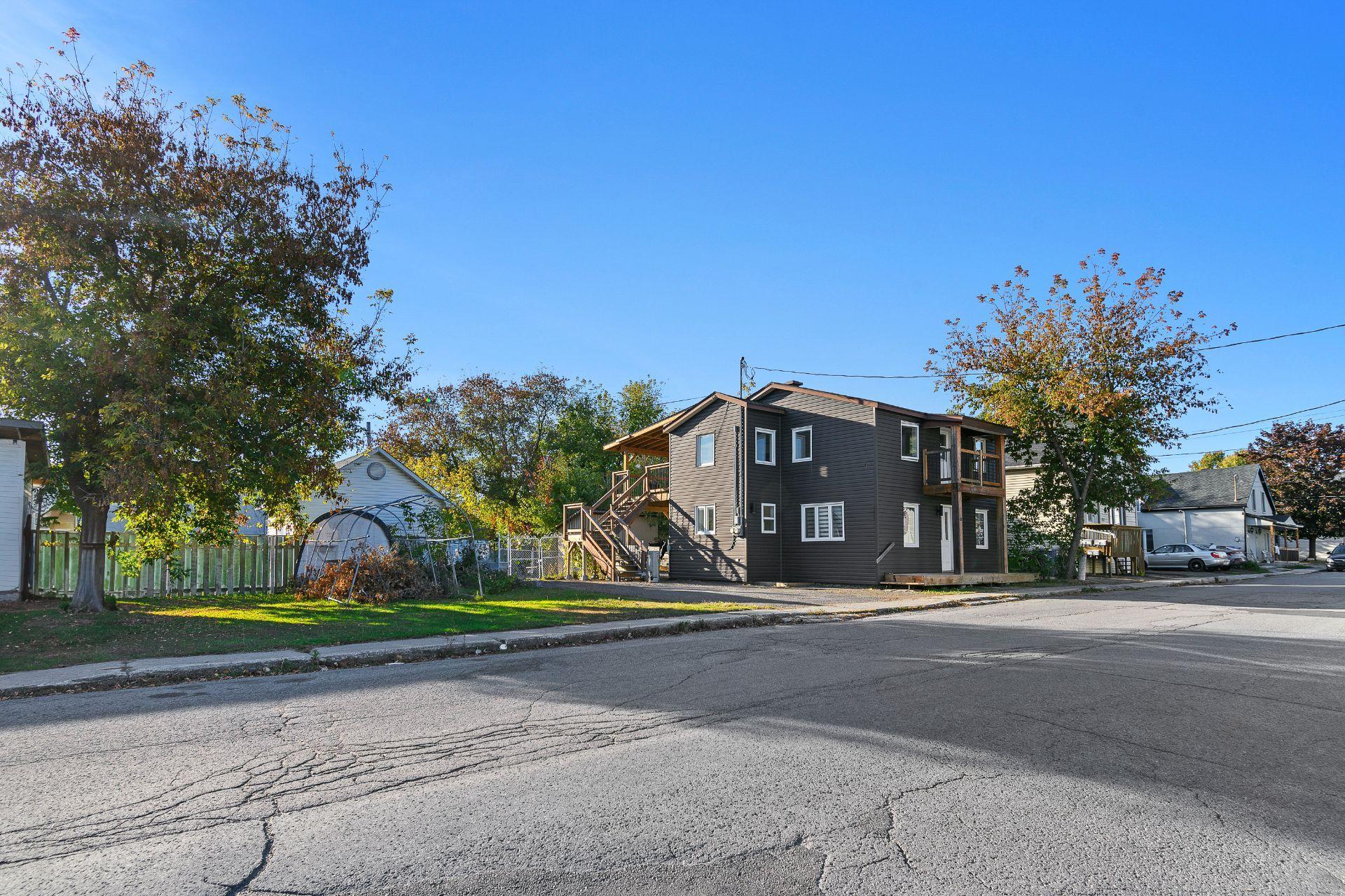 









10


Rue Marengère

,
Gatineau (Gatineau),




QC
J8T3T4

