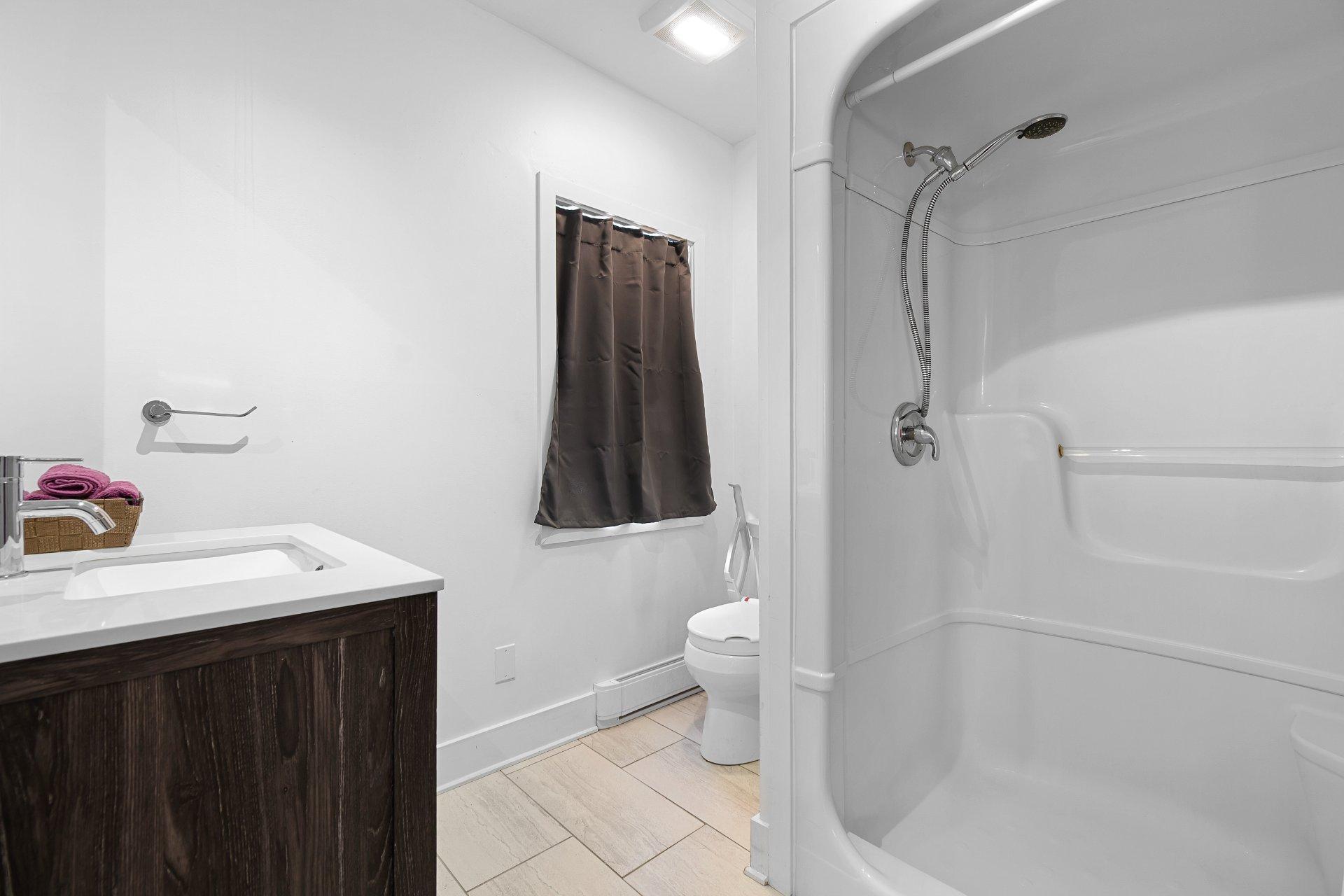 









10


Rue Marengère

,
Gatineau (Gatineau),




QC
J8T3T4

