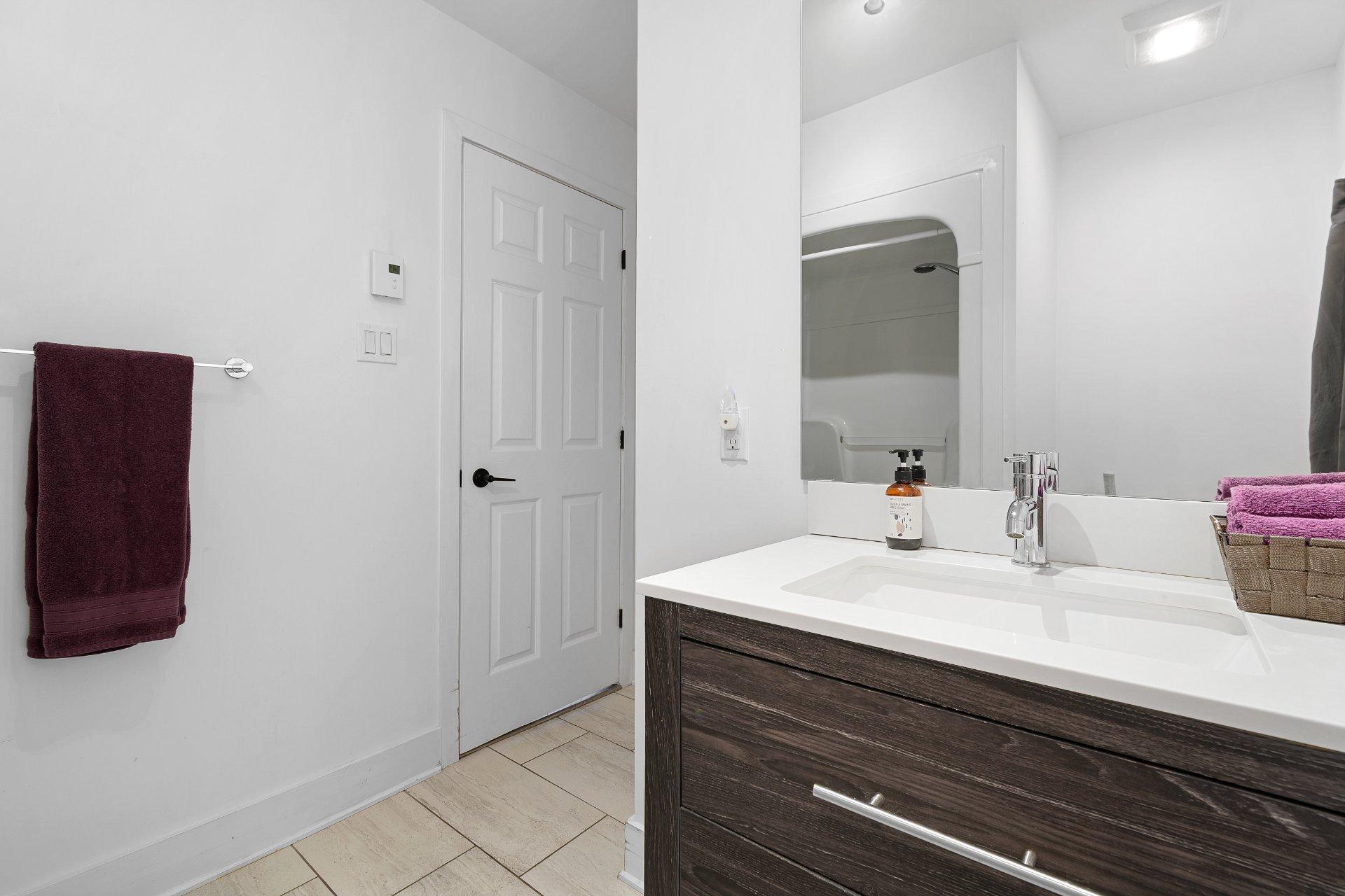 









10


Rue Marengère

,
Gatineau (Gatineau),




QC
J8T3T4

