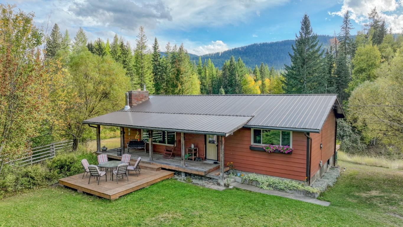 









3144


Creighton Valley

Road,
Cherryville,




BC
V0E 2G3

