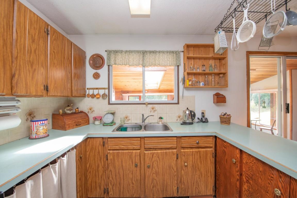 









3144


Creighton Valley

Road,
Cherryville,




BC
V0E 2G3

