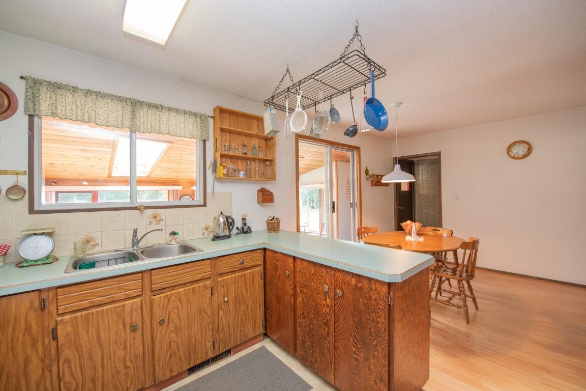 









3144


Creighton Valley

Road,
Cherryville,




BC
V0E 2G3

