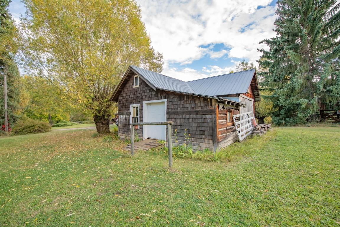 









3144


Creighton Valley

Road,
Cherryville,




BC
V0E 2G3

