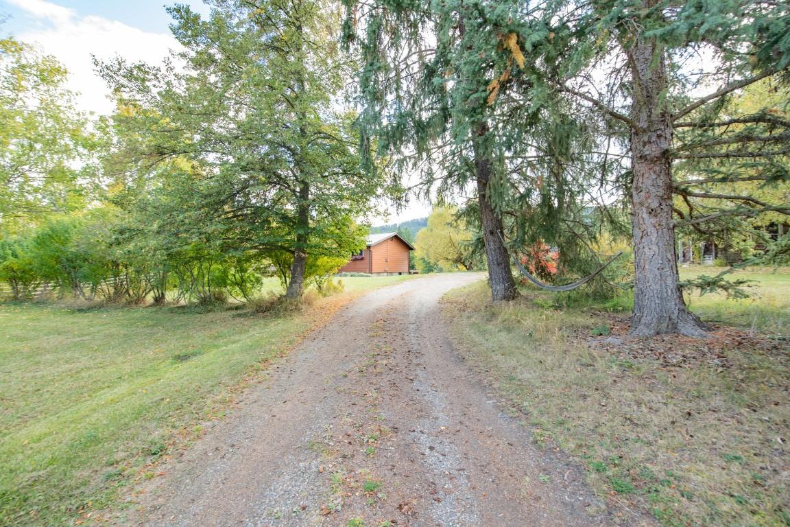 









3144


Creighton Valley

Road,
Cherryville,




BC
V0E 2G3

