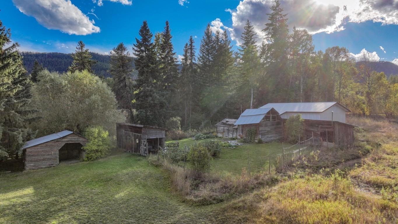 









3144


Creighton Valley

Road,
Cherryville,




BC
V0E 2G3

