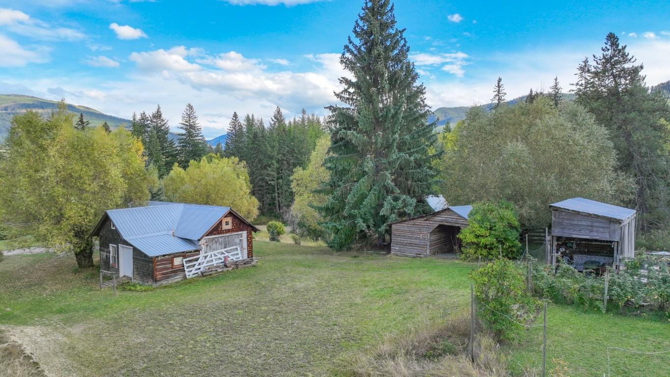 









3144


Creighton Valley

Road,
Cherryville,




BC
V0E 2G3

