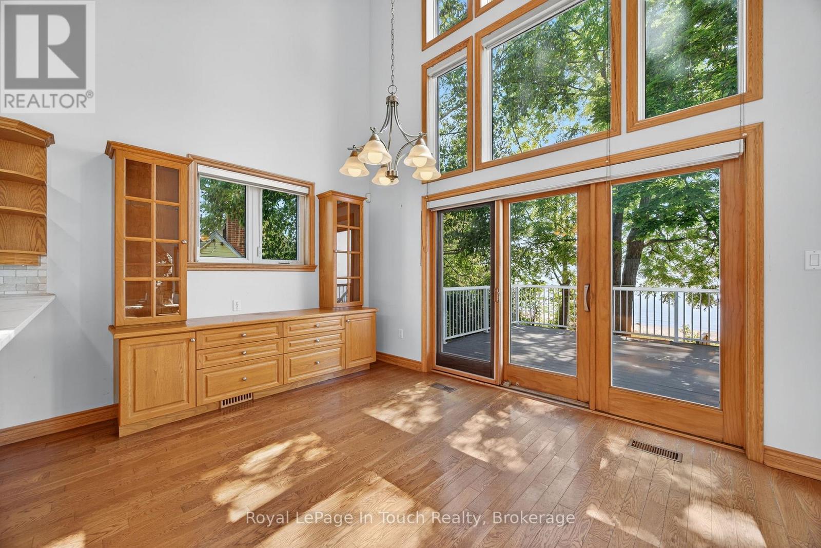 












44 TINY BEACHES ROAD S

,
Tiny,




Ontario
L0L2J0

