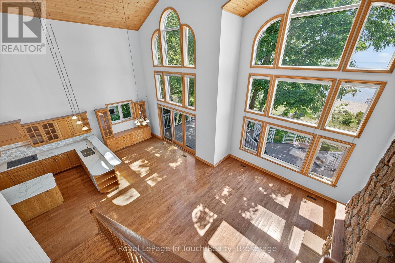 












44 TINY BEACHES ROAD S

,
Tiny,




Ontario
L0L2J0

