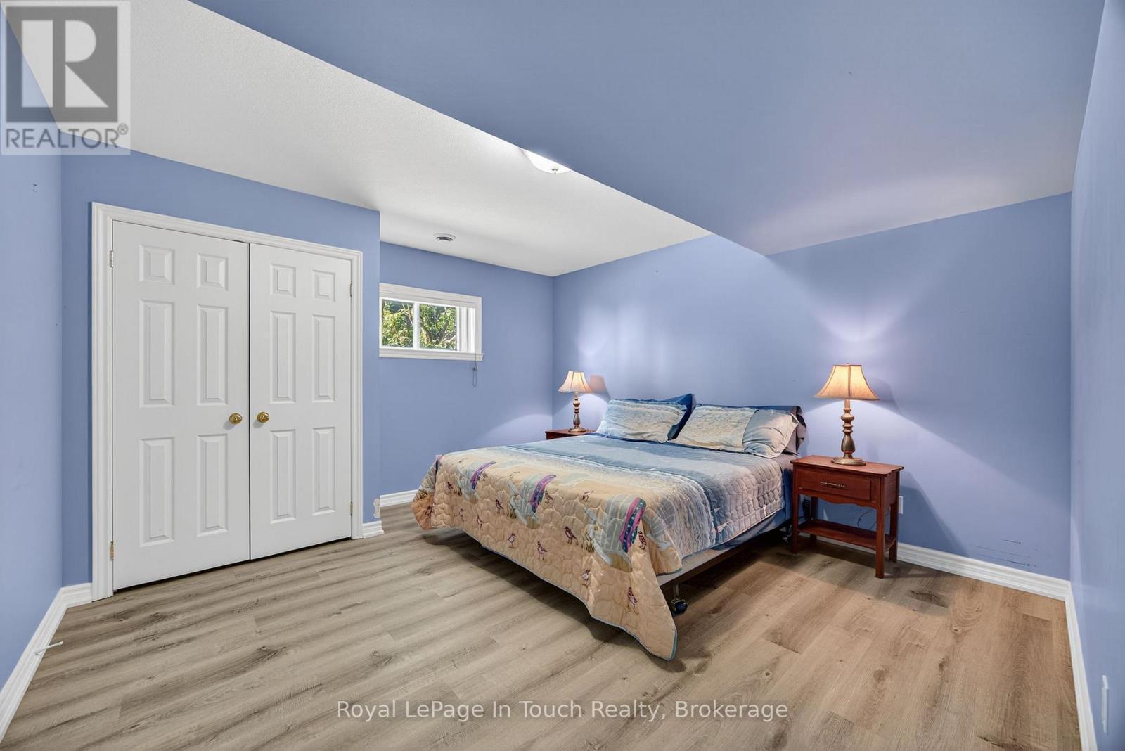 












44 TINY BEACHES ROAD S

,
Tiny,




Ontario
L0L2J0

