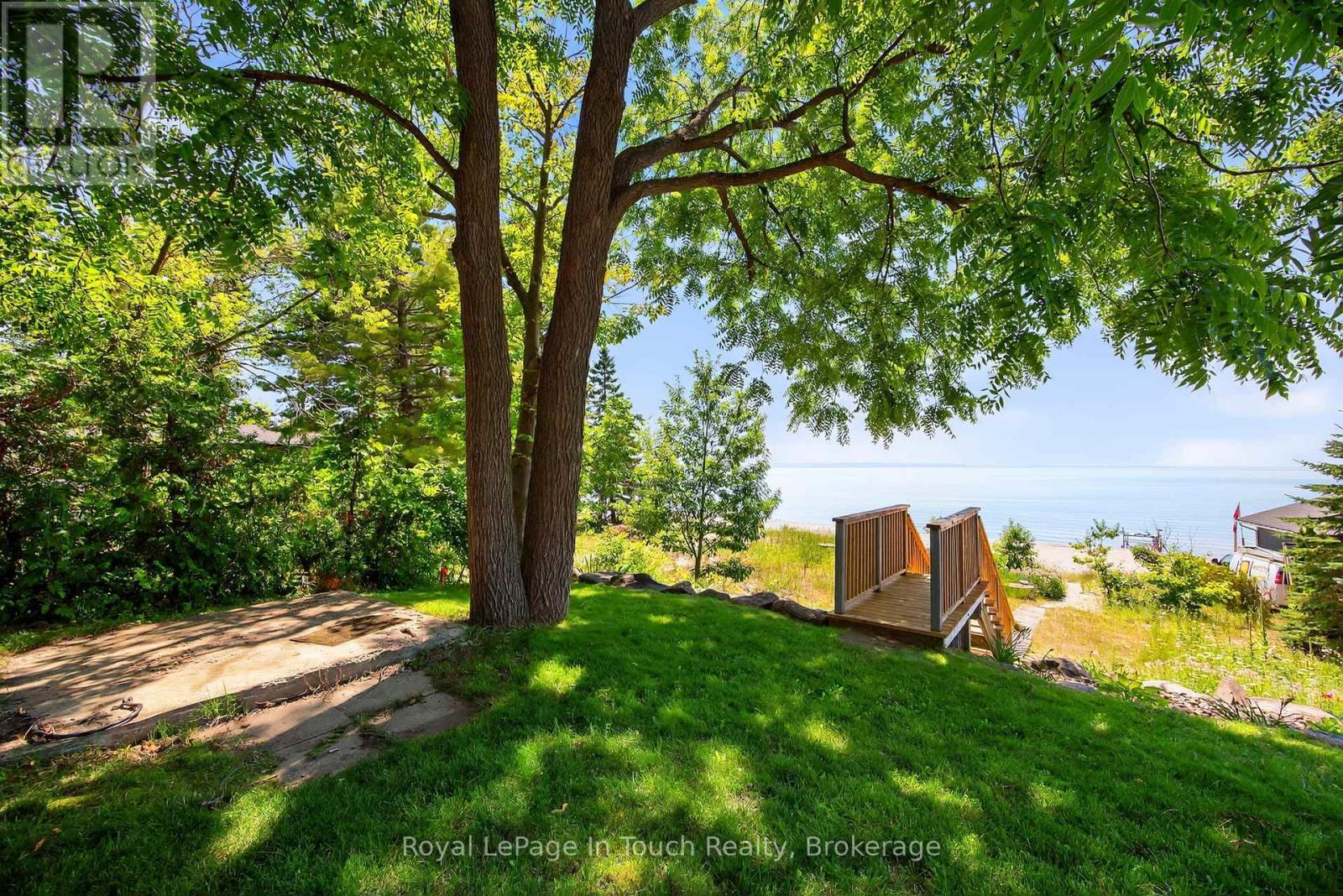 












44 TINY BEACHES ROAD S

,
Tiny,




Ontario
L0L2J0

