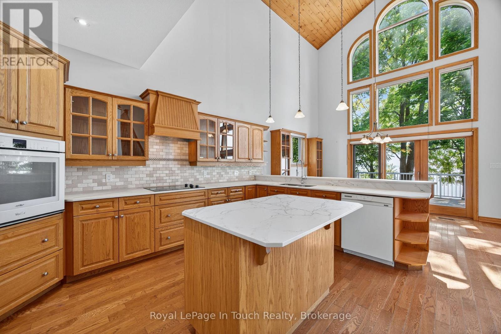 












44 TINY BEACHES ROAD S

,
Tiny,




Ontario
L0L2J0

