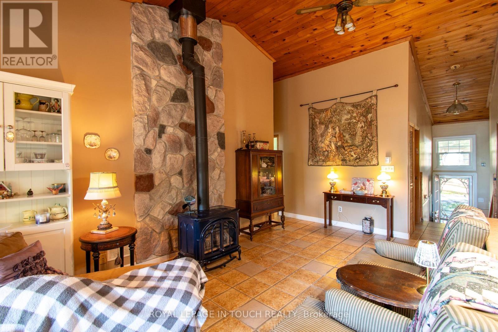 












64 WAHNEKEWENING DRIVE

,
Tiny,




Ontario
L0L2J0

