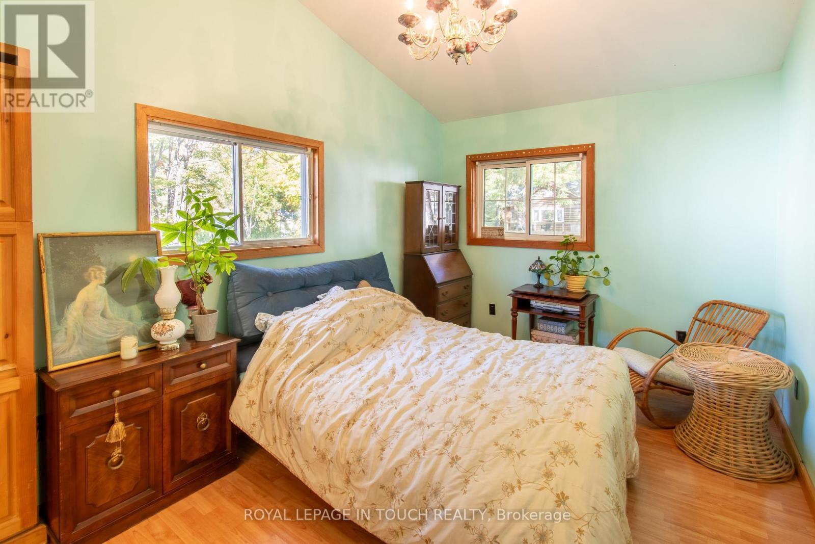 












64 WAHNEKEWENING DRIVE

,
Tiny,




Ontario
L0L2J0

