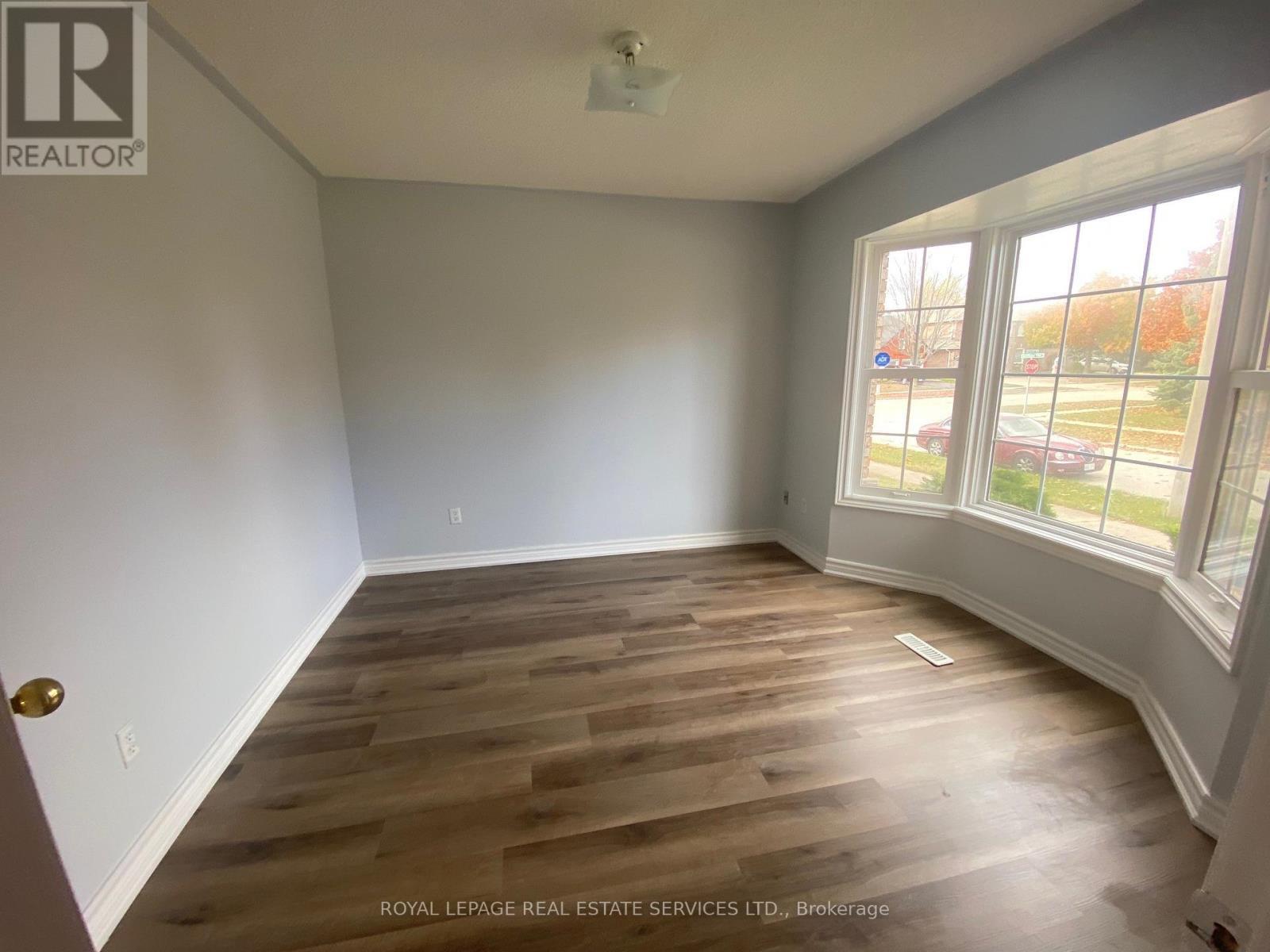 












104 INVERHURON TRAIL

,
Oakville,




Ontario
L6H5Z4

