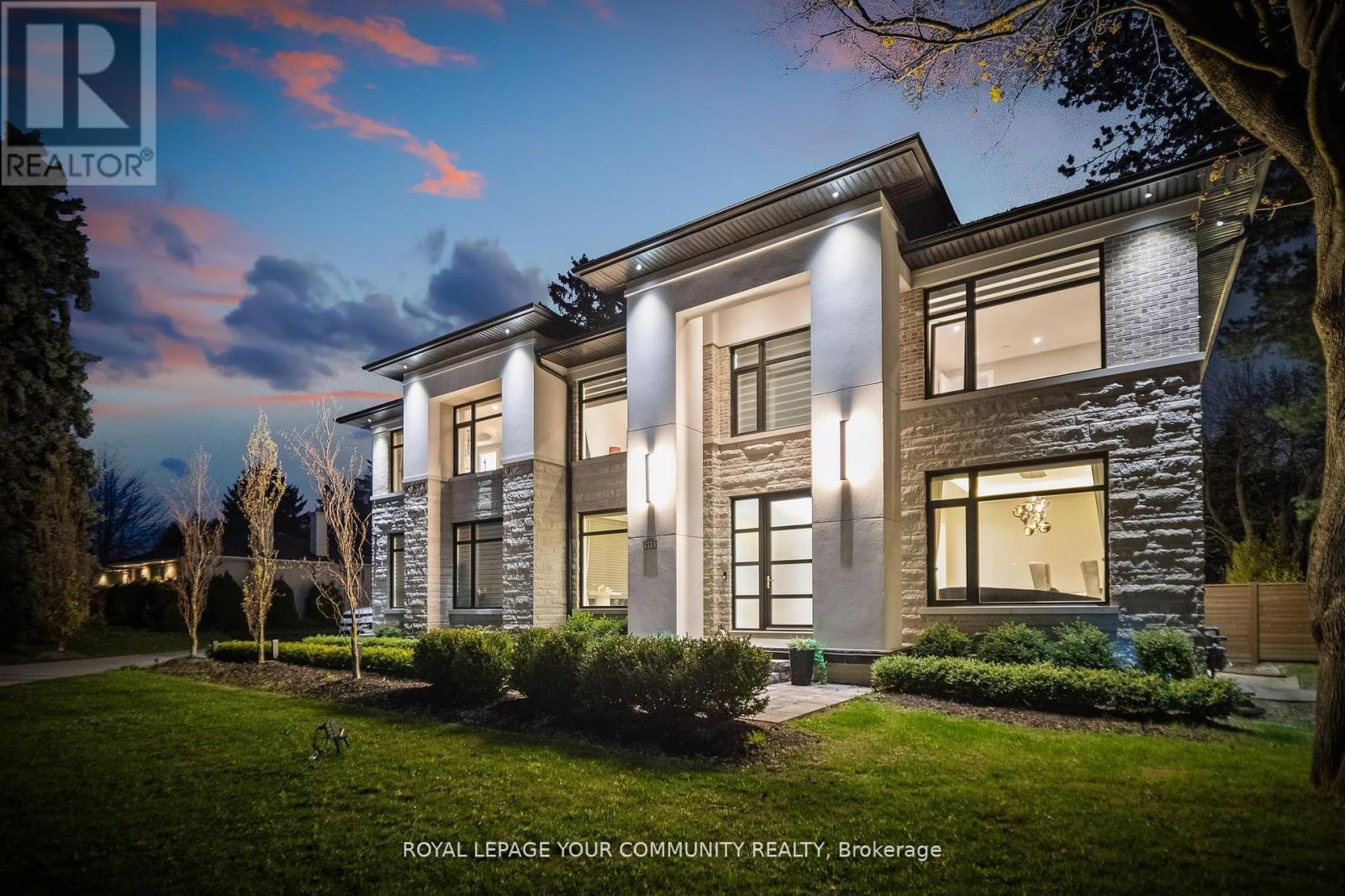 












115 PATRICIA DRIVE

,
King,




Ontario
L7B1H3

