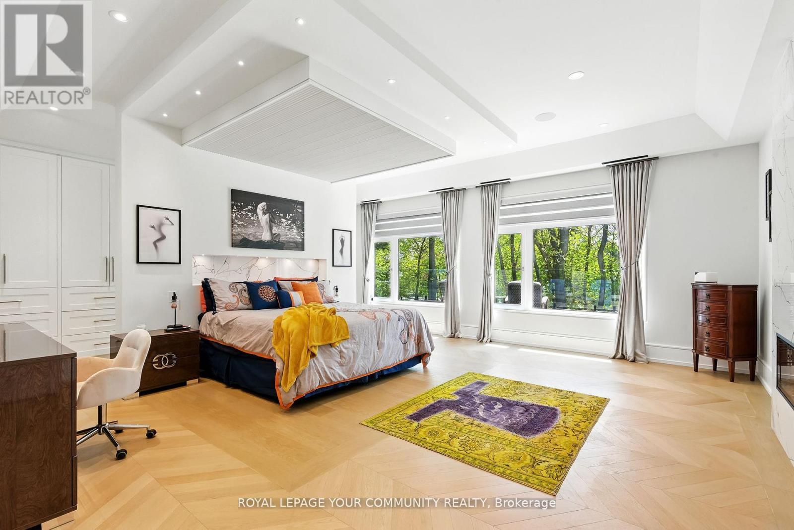 












115 PATRICIA DRIVE

,
King,




Ontario
L7B1H3

