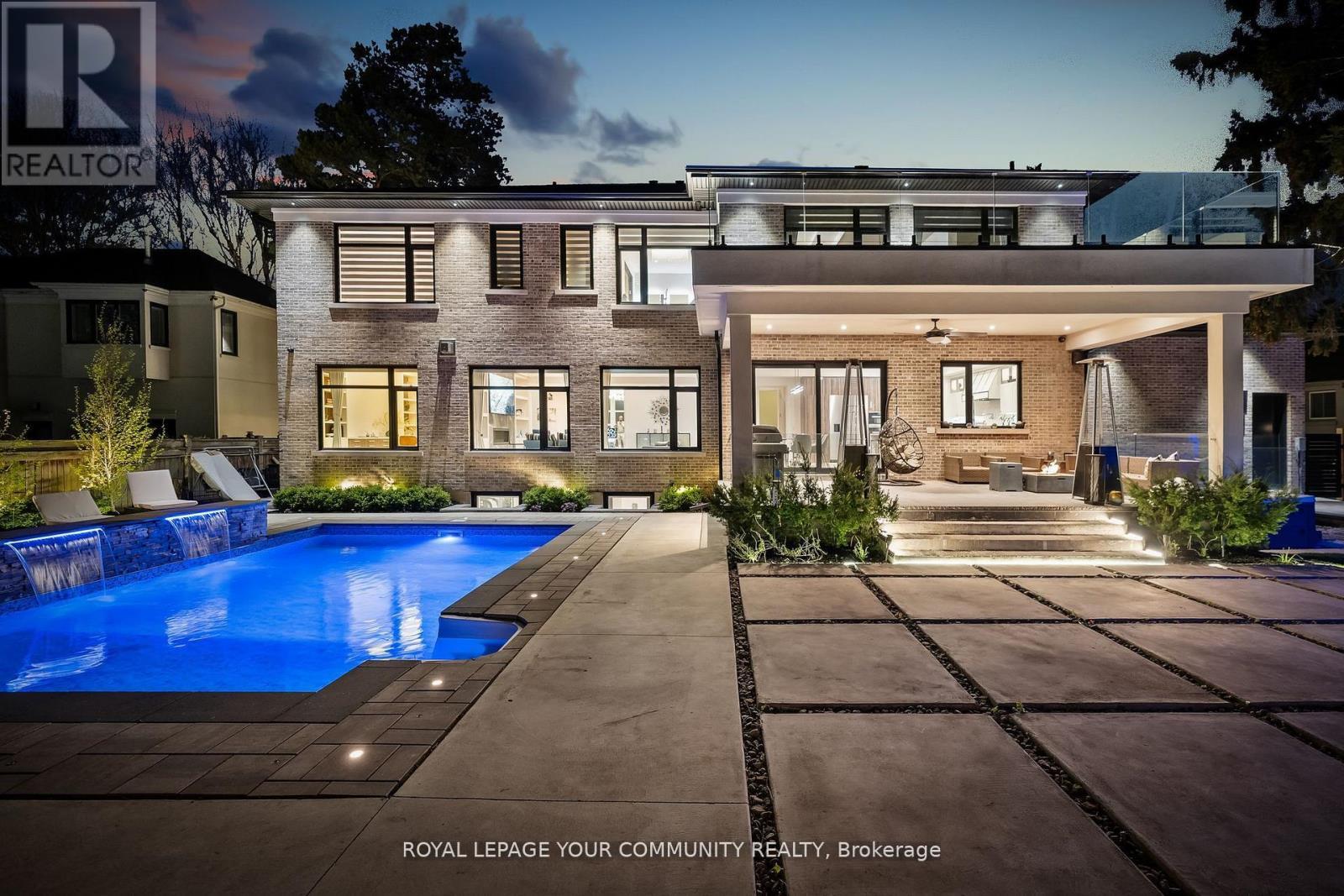 












115 PATRICIA DRIVE

,
King,




Ontario
L7B1H3

