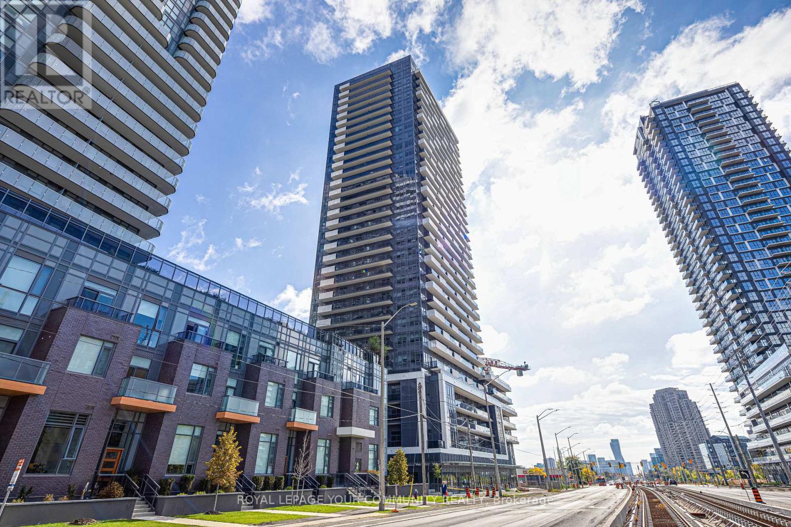 












2902 - 5105 HURONTARIO STREET

,
Mississauga,




Ontario
L4Z0C9

