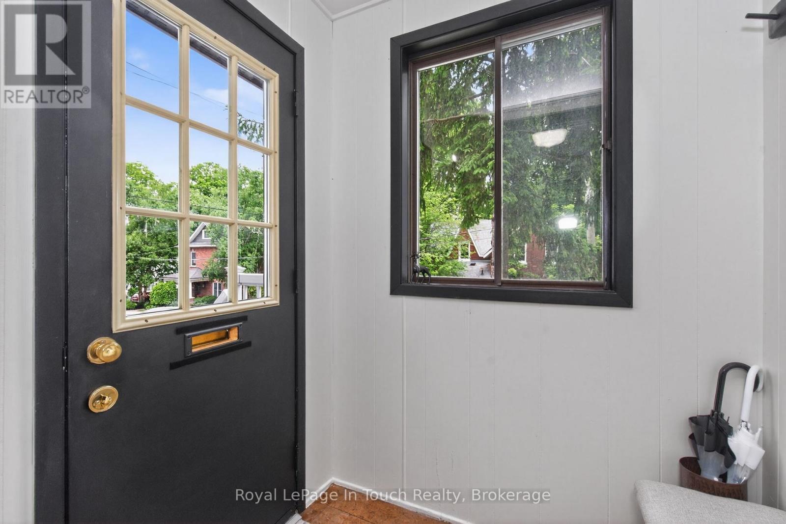 












330 THIRD STREET

,
Midland,




Ontario
L4R3S7

